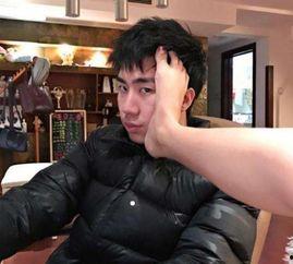 骚男个人资料,电竞界风云人物,才华横溢的直播一哥