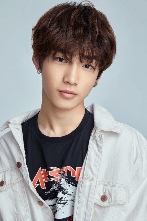 林秋楠最近照片